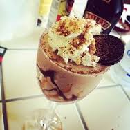 Caramel Oreo cocteles,Caramel Oreo receta,Oreo chocolate caliente