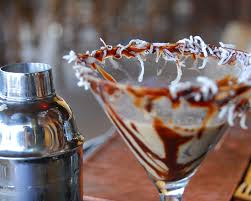 Almond Joy Martini,Almond Joy coctel,Almond Joy bebida