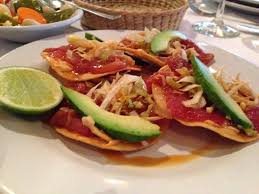 tostadas atun recetaremos,tostadas atun preparar,tostadas atun aguacate