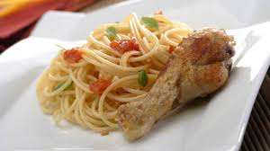 spaguetti alitas cocinar, spaguetti alitas receta, spaguetti y alitas