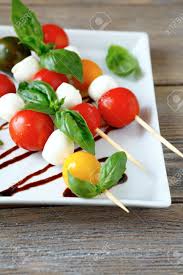Palitos ensalada elaborar,Palitos ensalada recetaremos,Palitos ensalada caprese