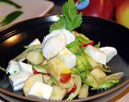 Ensalada mozzarella cocinar,Ensalada mozzarella preparar,Ensalada mozzarella bufala