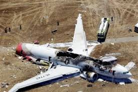 accidente avioneta 4 muertos, avioneta estrelló edificio, provocó peligro de derrumbe