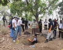 Reportan hallazgo de cuerpos, fosas clandestinas, Protección Civil resguardan el área