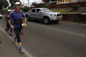 maratonista irlandes termina, maratonista irlandes fin maraton, maraton 1497 dias termina