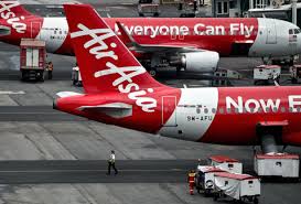 indonesia perdio avion airasia, desaparecio avion de airasia, desaparicion de avion indonesio