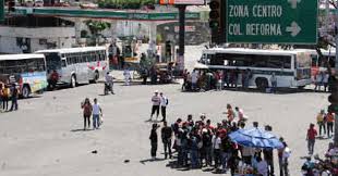 Disidentes bloquean Oaxaca, maestros bloquean oficinas federales, maestros hacen bloqueos oaxaca