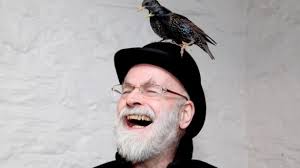 fallece terry pratchett, fallecio terry pratchett, fallece escritor terry pratchett