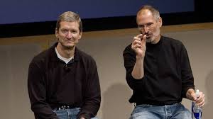 tim cook ofrece higado, tim ofrece higado a jobs, biografia jobs y higado