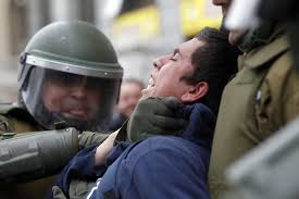 violencia policiaca en Chile, violencia policial en Chile, violencia policial estudiantes chilenos