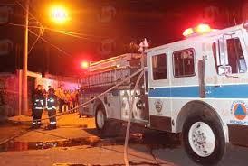 Incendian estacion de radio, Incendian estacion apatzingan, Incendian estación